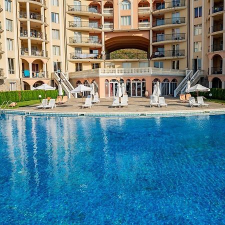 Menada Negresco Apartments 엘레니테 외부 사진