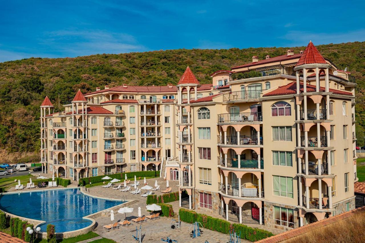 Menada Negresco Apartments 엘레니테 외부 사진